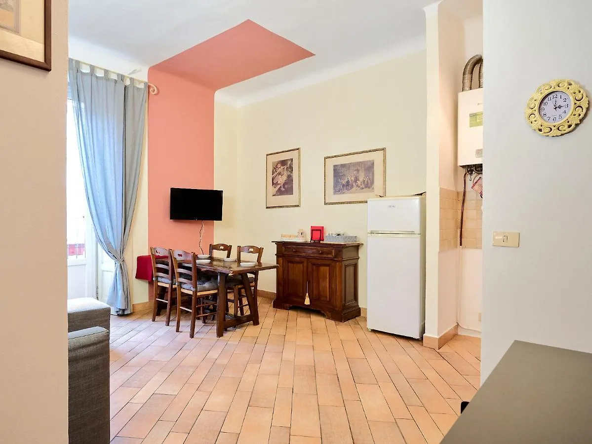 Xenia Apartments - Elegant Flat In The Center Of Milan 0*,  Italy