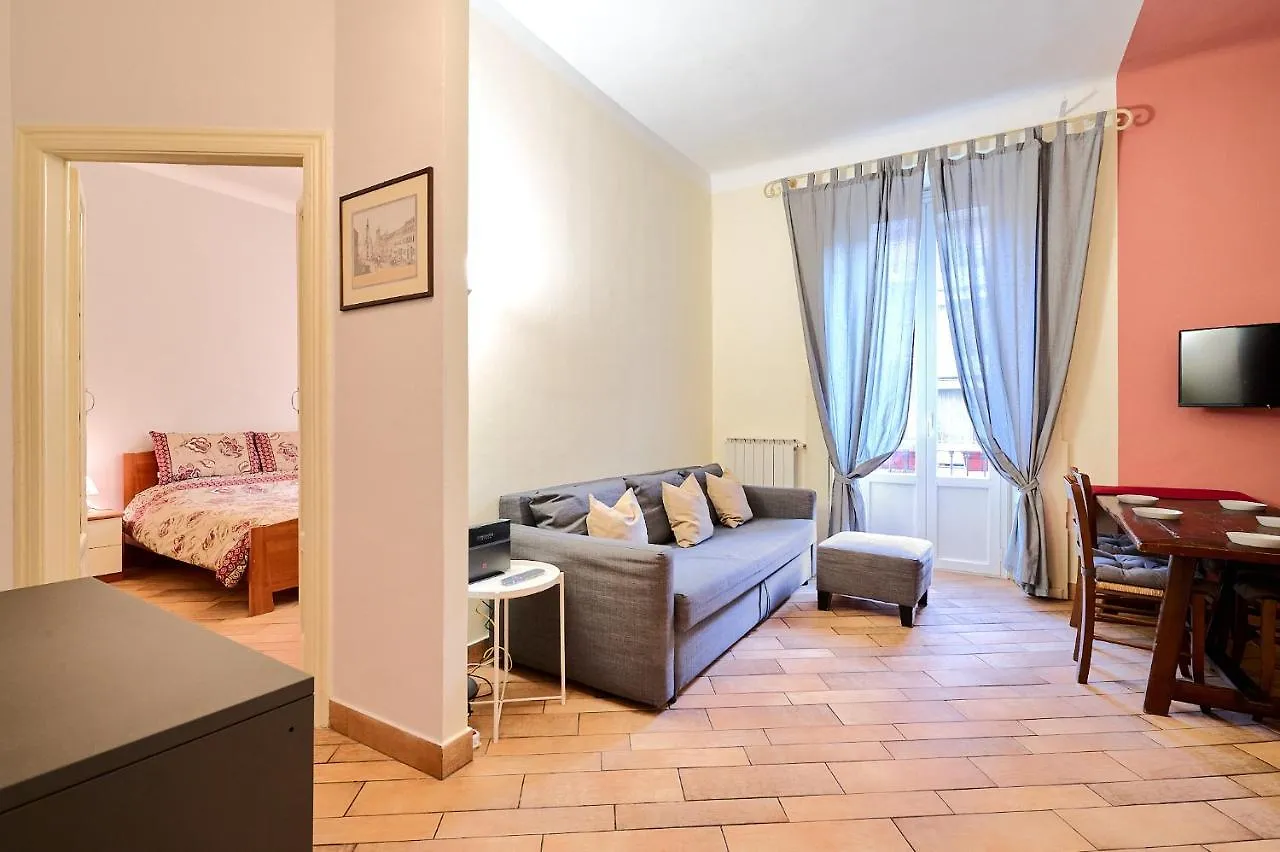 Xenia Apartments - Elegant Flat In The Center Of Milan