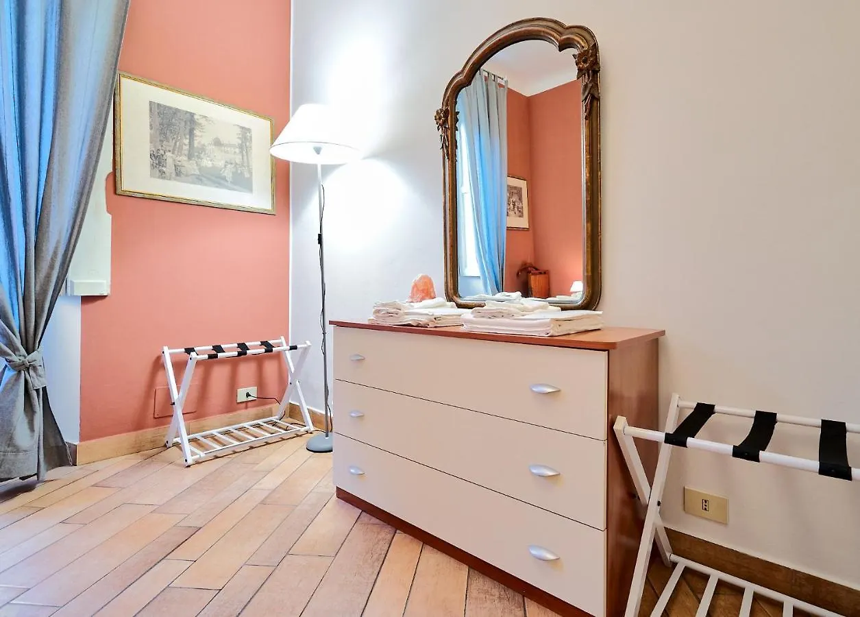 Xenia Apartments - Elegant Flat In The Center Of Milánó Olaszország